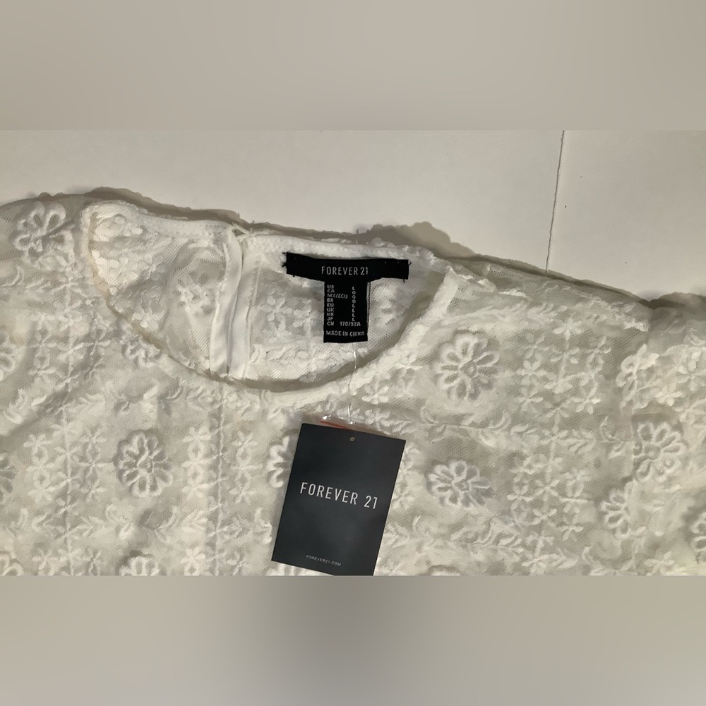 Forever 21 Floral Lace White Blouse - Picture 4 of 8